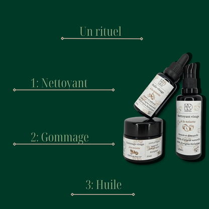 Rituel Signature Dhenry : La gamme noisette, la gua sha et la pochette